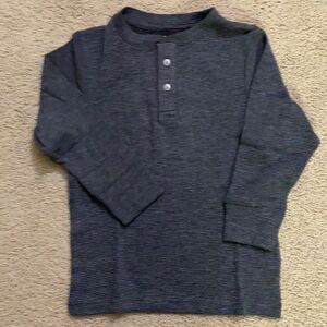 Kids Size 4 Dark Gray Shirt
